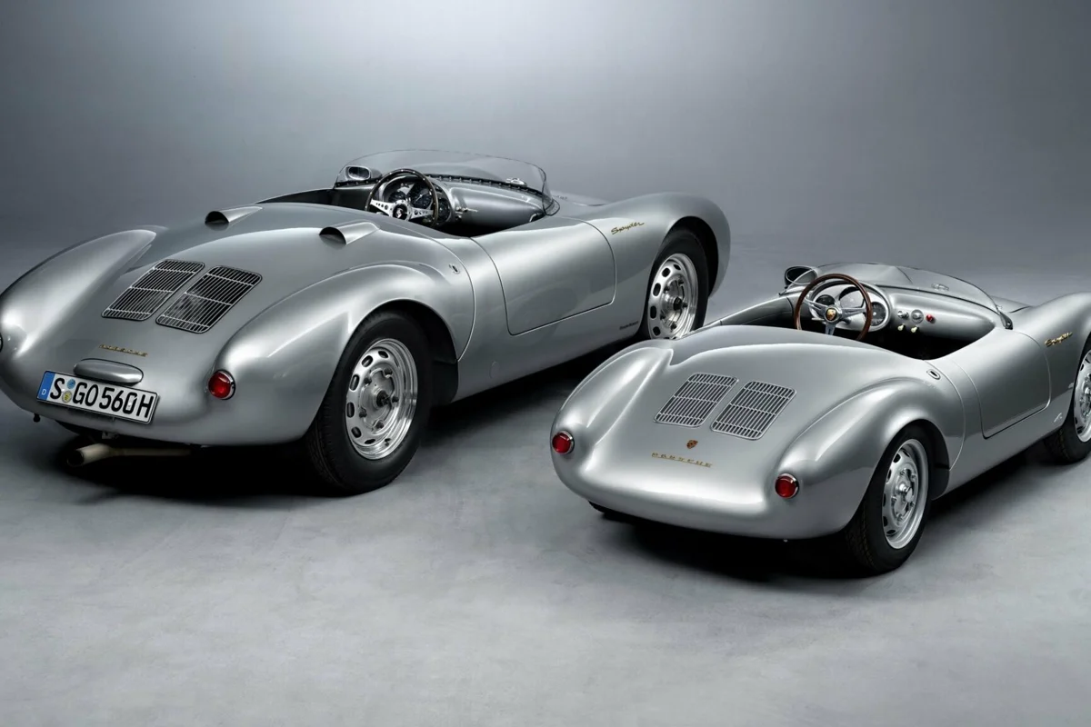 Electric Porsche 550 J replica of the classic Spyder roadster